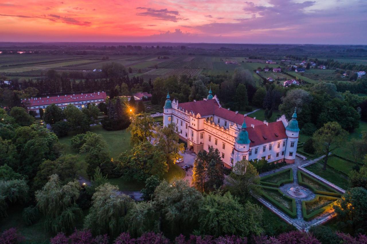 Zamek W Baranowie Sandomierskim Baranów Sandomierski エクステリア 写真